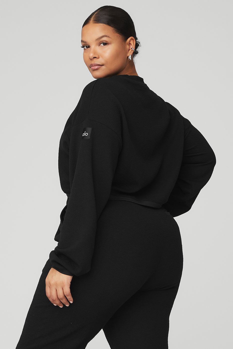 Cropped Tailored Crew Neck - Black sold by Alo Yoga product image thumbnail 7