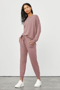 Soho Pullover - Woodrose sold by Alo Yoga