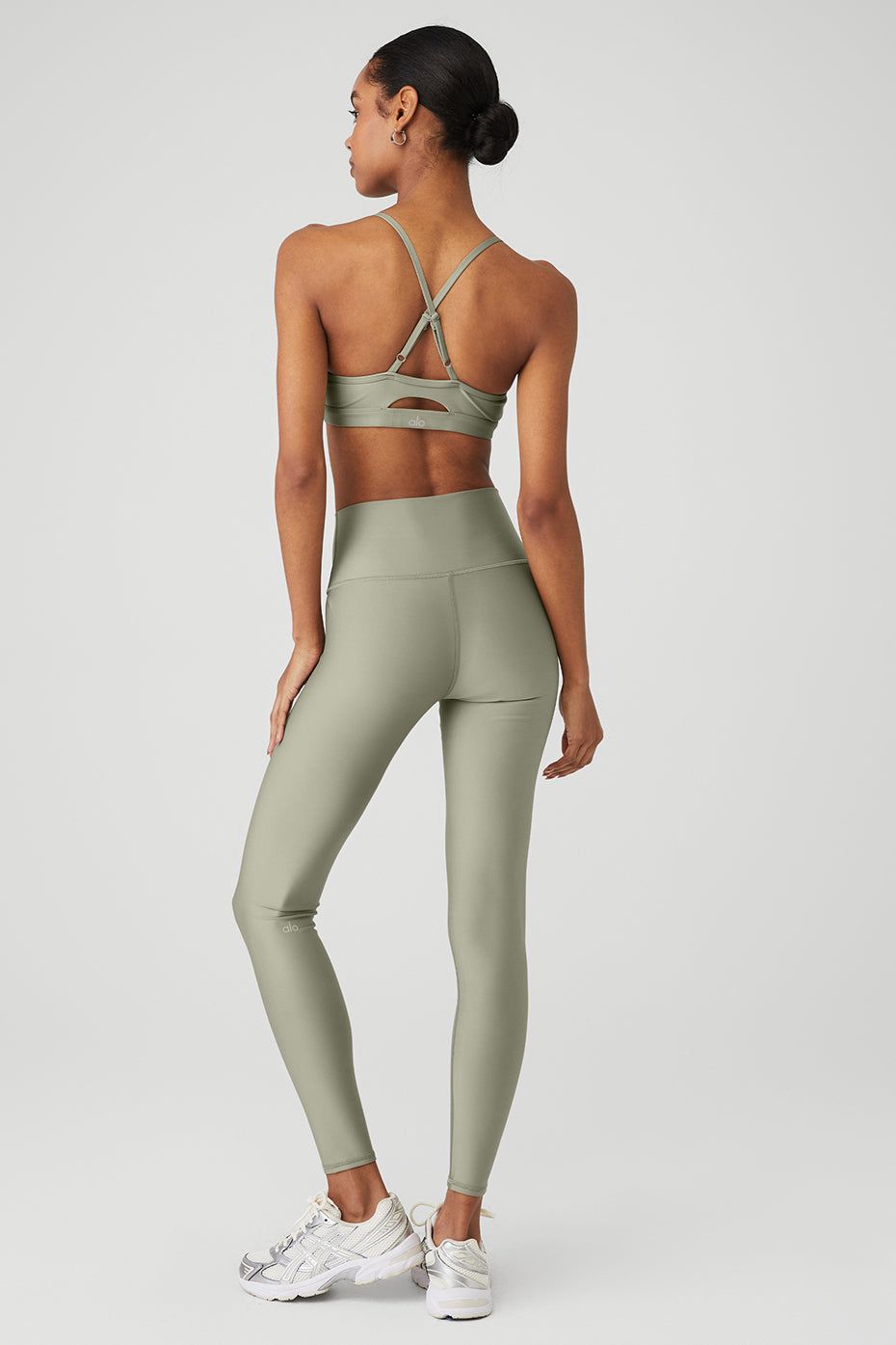 Airlift Intrigue Bra & High-Waist Airlift Legging Set sold by Alo Yoga product image thumbnail 29