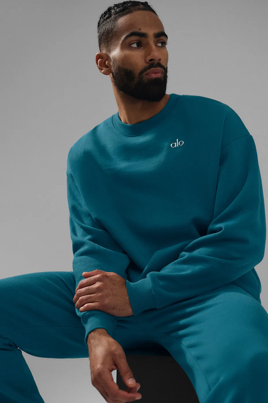 Accolade Crew Neck Pullover - Oceanic Teal sold by Alo Yoga product image thumbnail 4