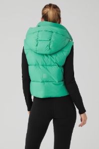 Gold Rush Puffer Vest - Lettuce sold by Alo Yoga