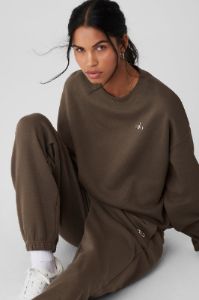 Accolade Crew Neck Pullover - Olive Tree sold by Alo Yoga