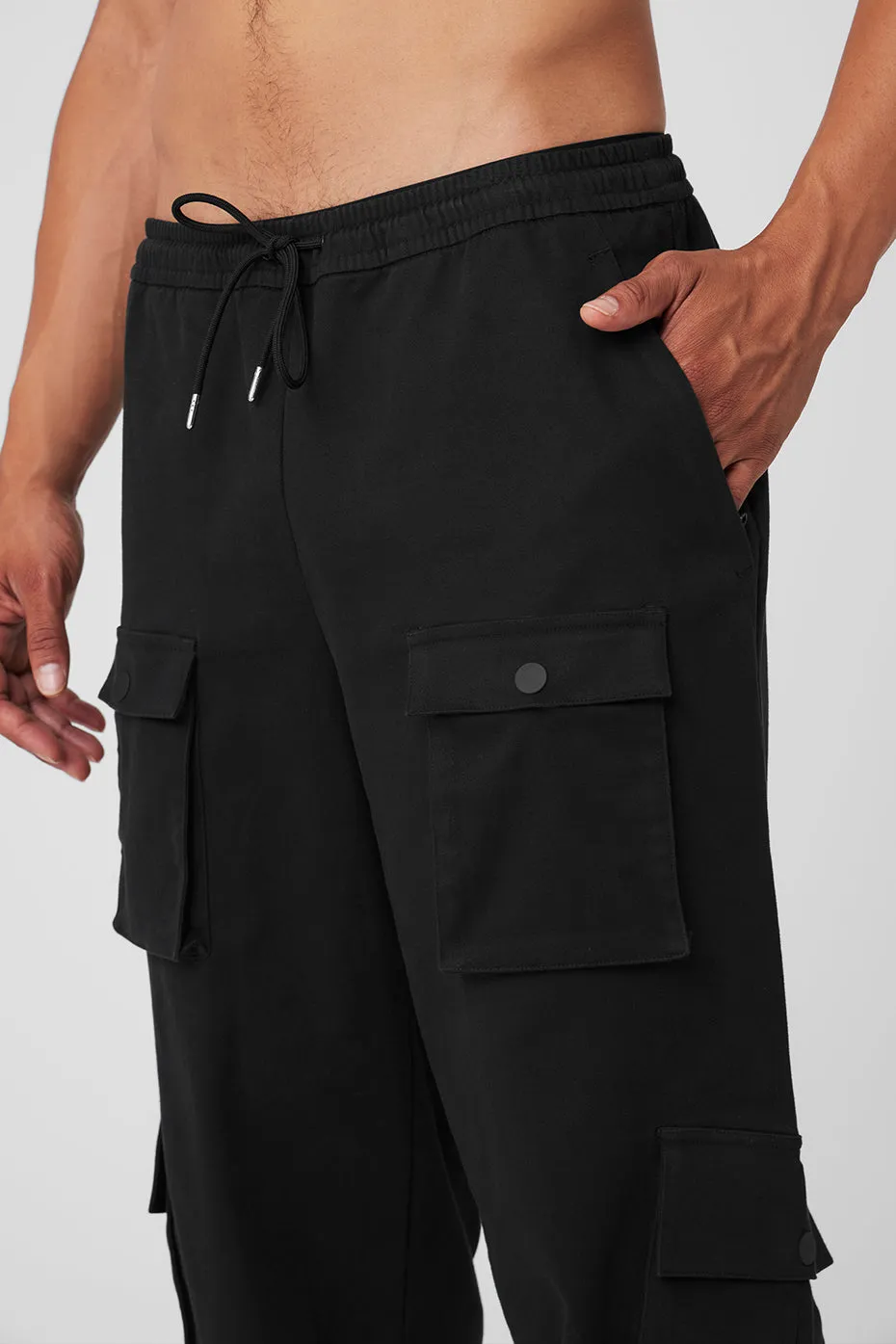 Northstar Cargo Pant - Black sold by Alo Yoga product image thumbnail 4