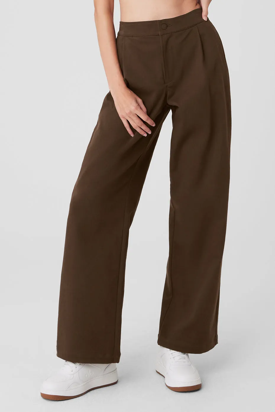 Road Trip Trouser - Espresso sold by Alo Yoga