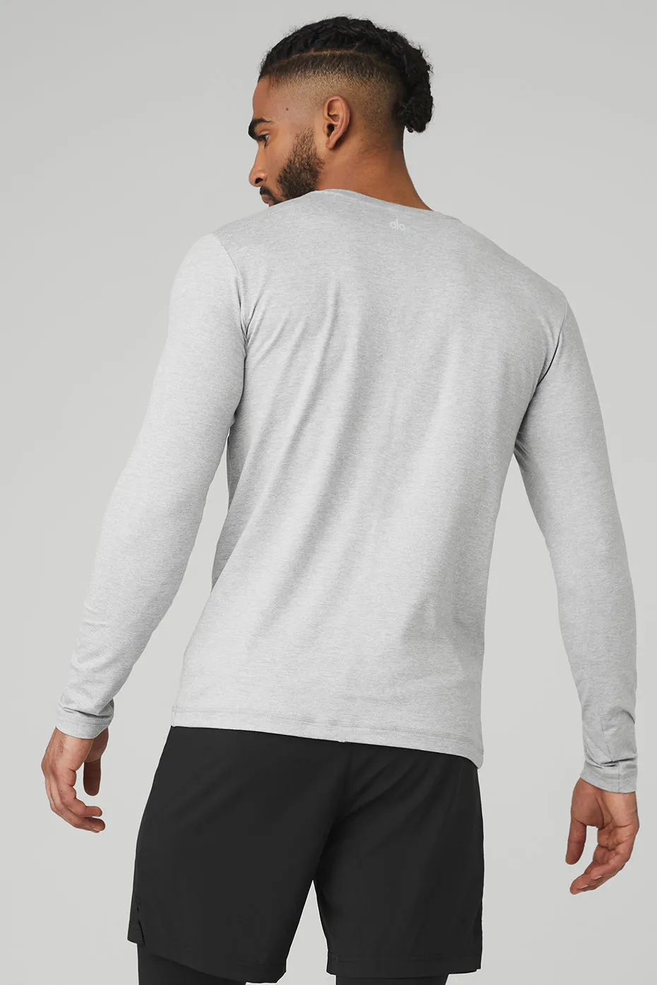 Conquer Reform Crewneck Long Sleeve - Athletic Heather Grey sold by Alo Yoga product image thumbnail 2