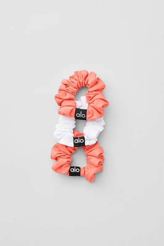Fresh Mini Scrunchie (3-Pack) - Candy Orange/White sold by Alo Yoga