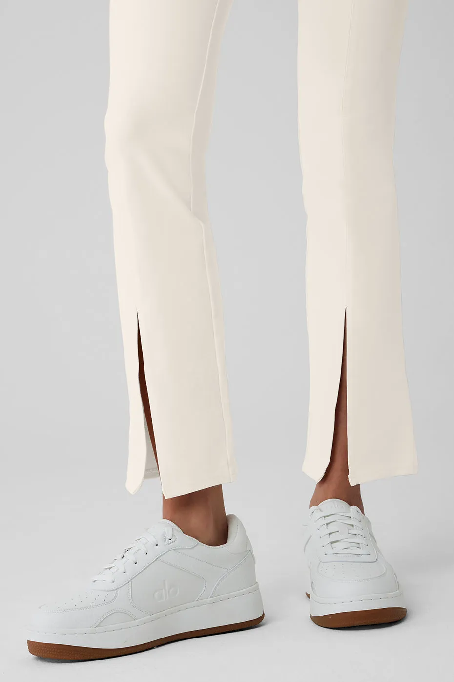 Airbrush High-Waist 7/8 Flutter Legging - Ivory sold by Alo Yoga product image thumbnail 4