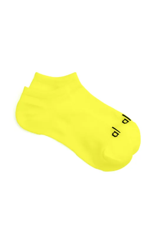 Women's Everyday Sock - Highlighter/Black made by Alo Yoga
