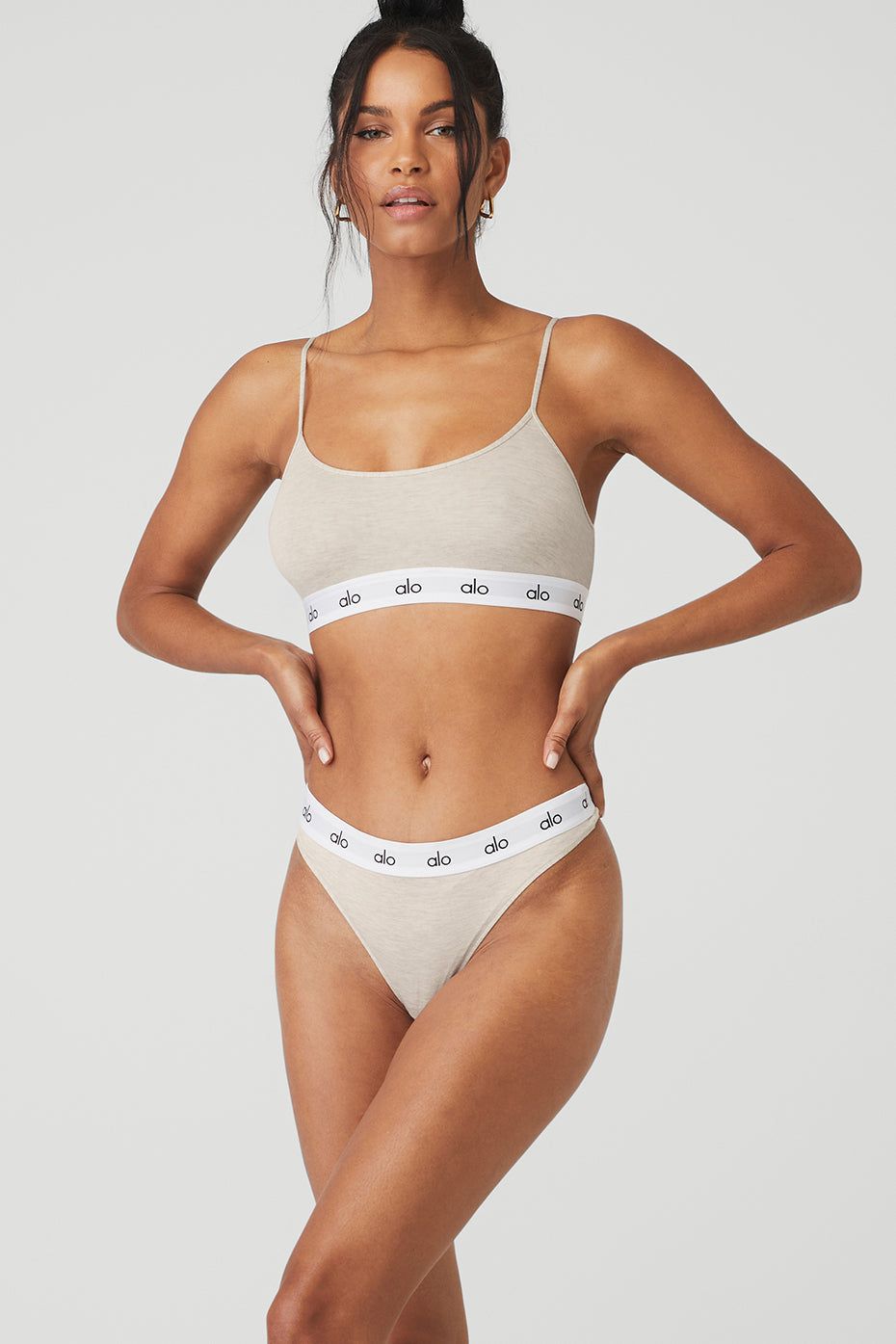 Icon Cami Bra - Oatmeal Heather sold by Alo Yoga
