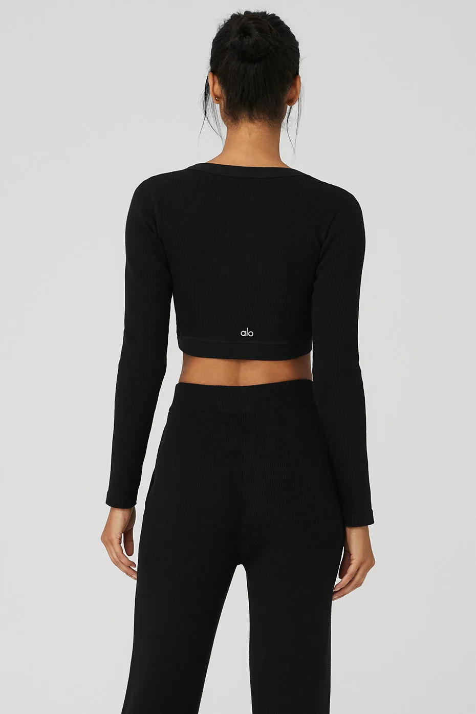 Seamless Ribbed Cropped Serene Long Sleeve - Black sold by Alo Yoga product image thumbnail 2