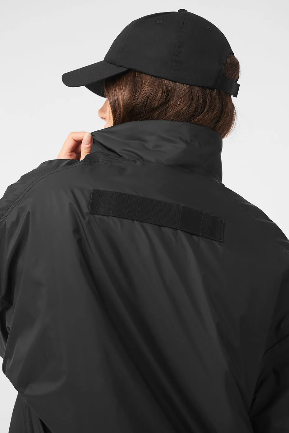 Latitude Light Weight 1/2 Zip Pullover Jacket - Black sold by Alo Yoga product image thumbnail 5