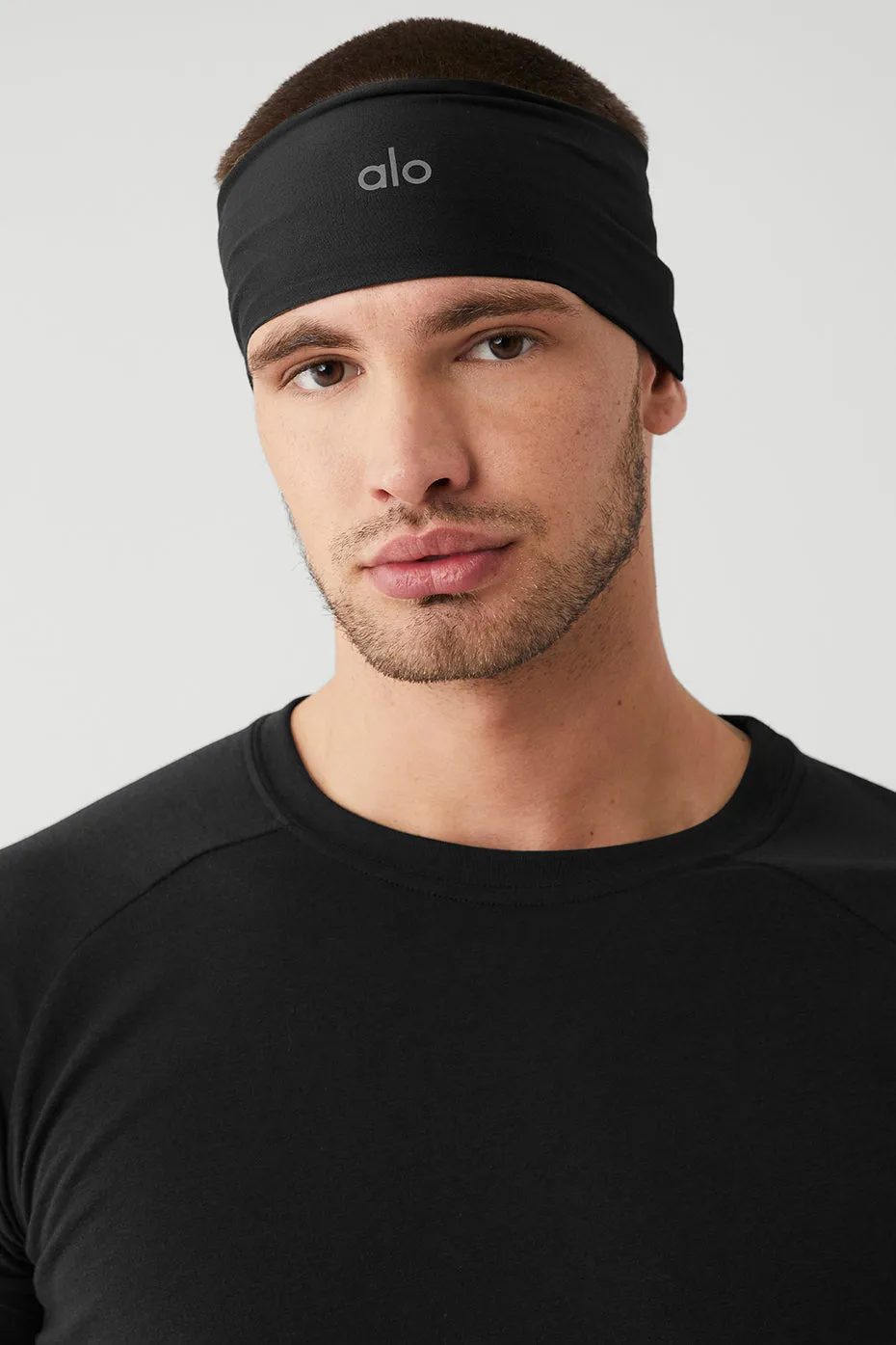 Performance Conquer Headband - Black sold by Alo Yoga product image thumbnail 5