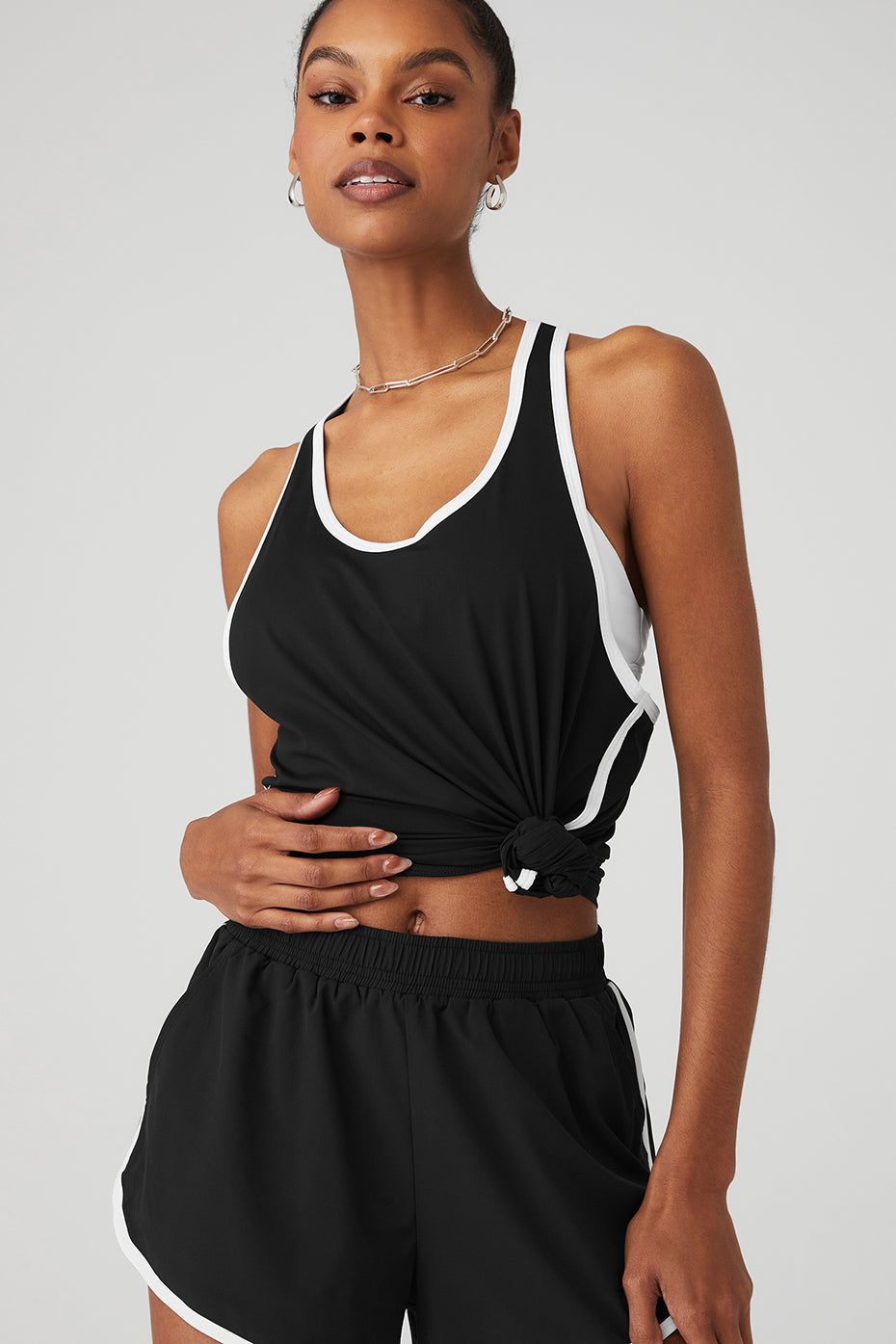 Ivy League Tank & Ivy League Dolphin Short Set - Black/White sold by Alo Yoga product image thumbnail 4