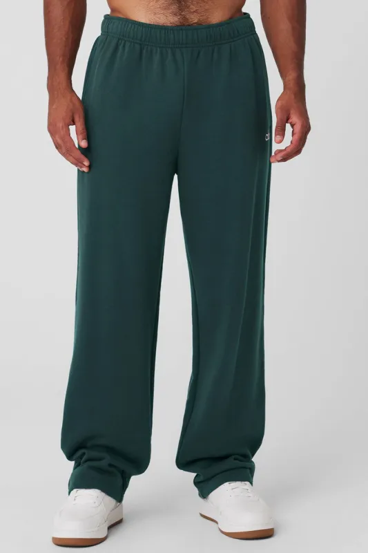 Accolade Straight Leg Sweatpant - Midnight Green sold by Alo Yoga