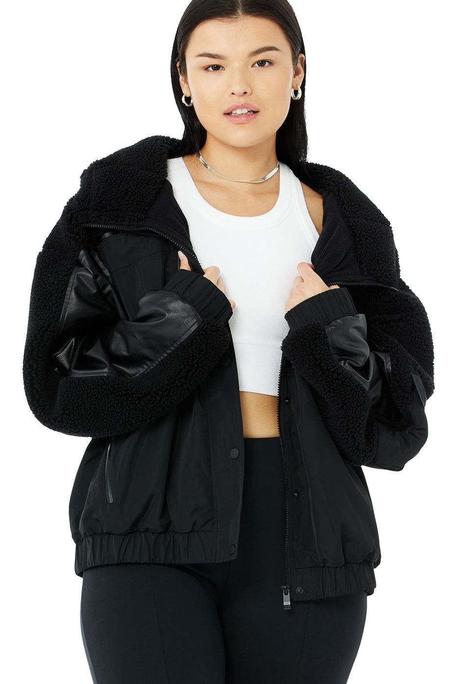 Sherpa Utility Gear Jacket - Black sold by Alo Yoga product image thumbnail 9