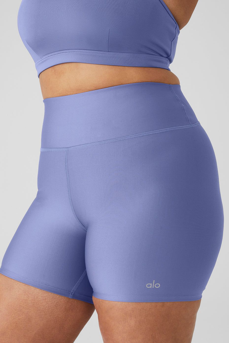 Airlift Intrigue Bra & 5" Airlift Energy Short Set sold by Alo Yoga product image thumbnail 24