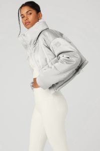 Orion Cropped Puffer - Silver/Ivory sold by Alo Yoga