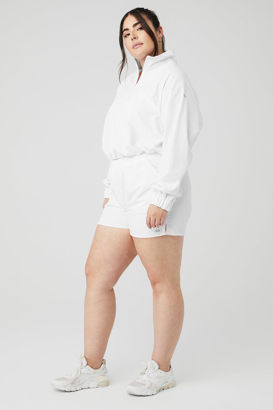 Cropped 1/4 Zip Alumni Pullover & Alumni Short Set - White