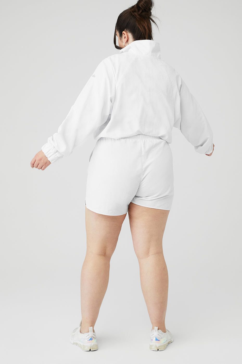 Cropped 1/4 Zip Alumni Pullover & Alumni Short Set - White sold by Alo Yoga product image thumbnail 7