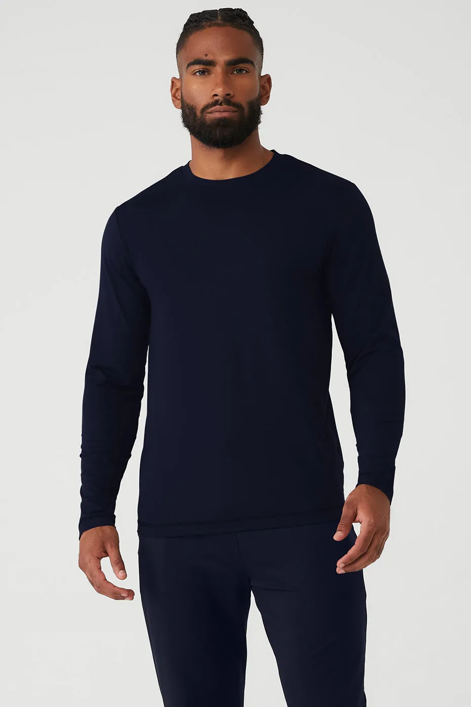 Conquer Reform Crewneck Long Sleeve - Navy sold by Alo Yoga