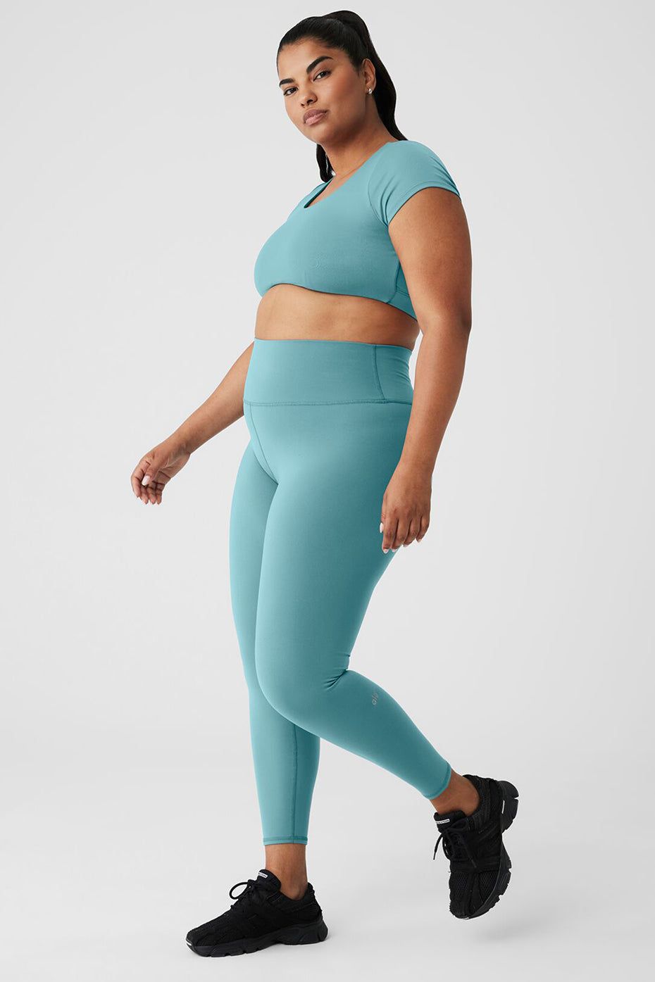 Airbrush Figure Short Sleeve Bra & 7/8 High-Waist Airbrush Legging Set - Teal Agate sold by Alo Yoga product image thumbnail 6