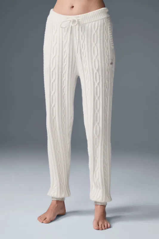 Cable Knit Winter Bliss Pant - Ivory made by Alo Yoga