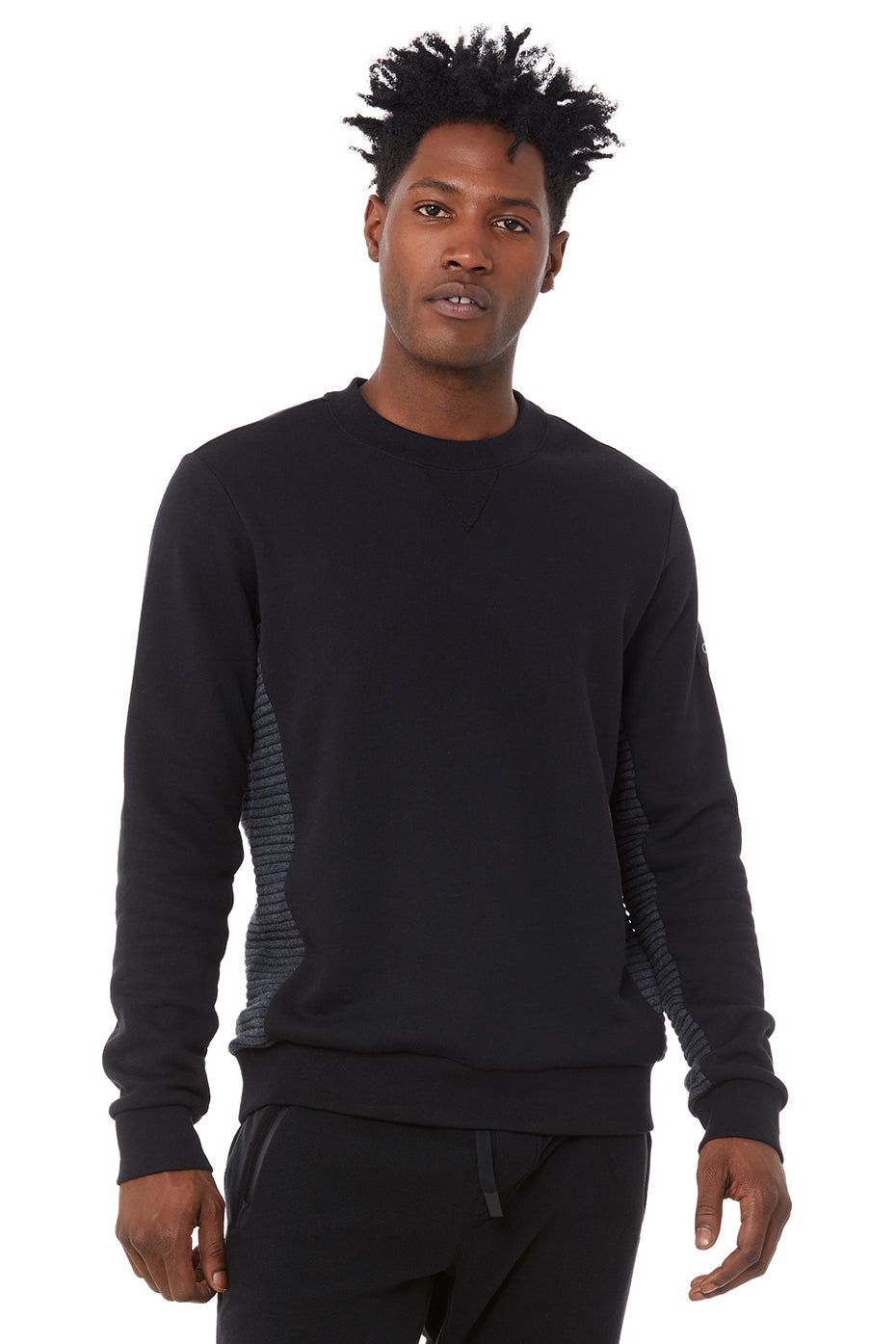 Ridge Crew - Black/Grey Heather sold by Alo Yoga