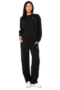 Accolade Crew Neck Pullover & Accolade Straight Leg Sweatpant Set - Black sold by Alo Yoga