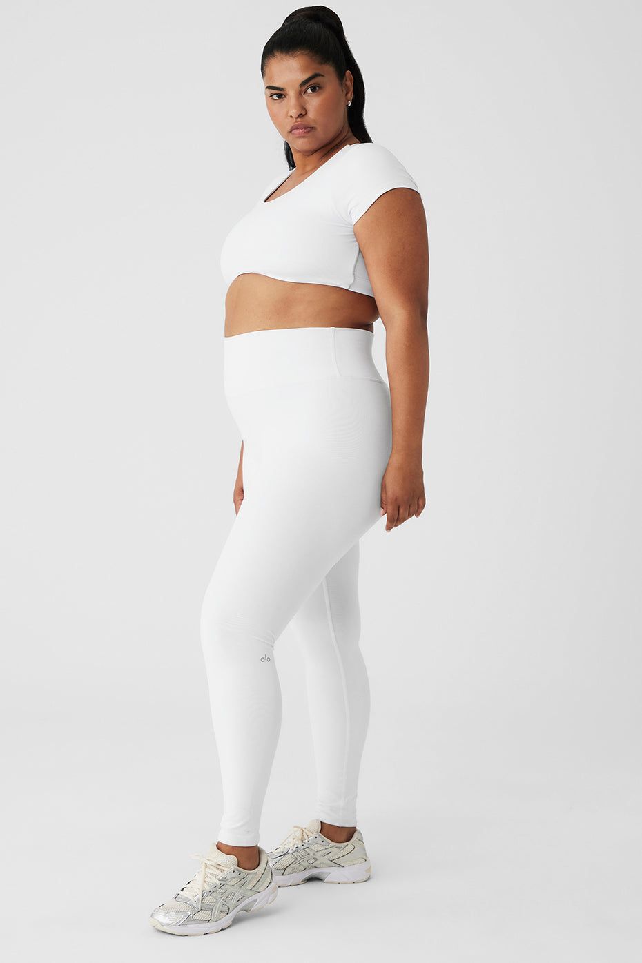 Airbrush Figure Short Sleeve Bra & 7/8 High-Waist Airbrush Legging Set sold by Alo Yoga product image thumbnail 14