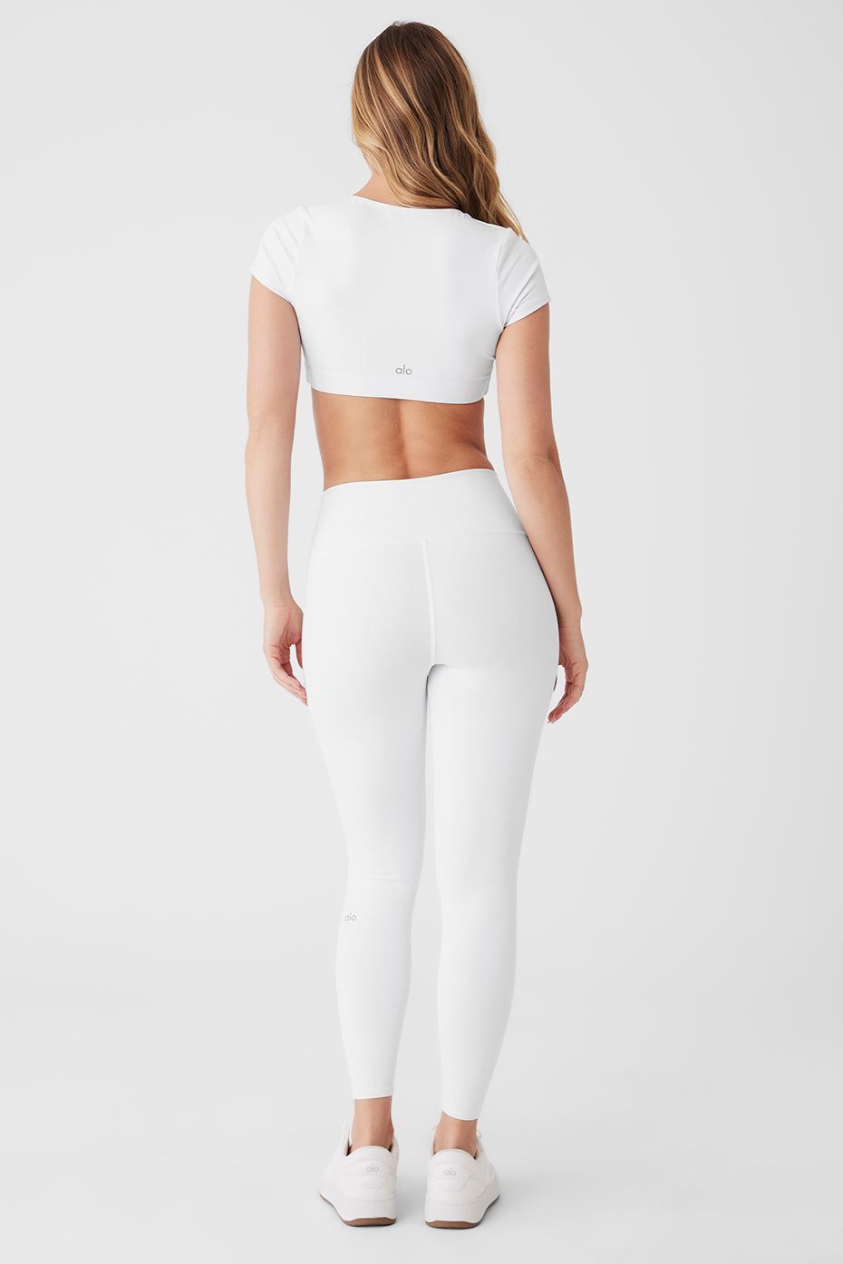 Airbrush Figure Short Sleeve Bra & 7/8 High-Waist Airbrush Legging Set sold by Alo Yoga product image thumbnail 10