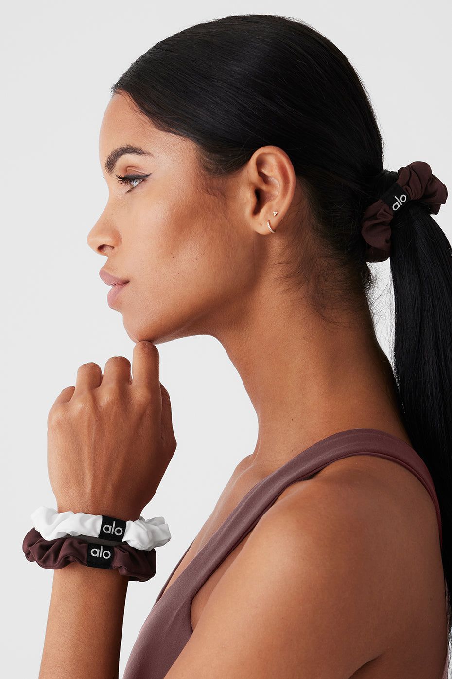 【Alo Yoga】シュシュ Fresh Mini Scrunchie(3-Pack) Fresh Mini Scrunchie 3-Pack - Mushroom/Pink Quartz/Smoky