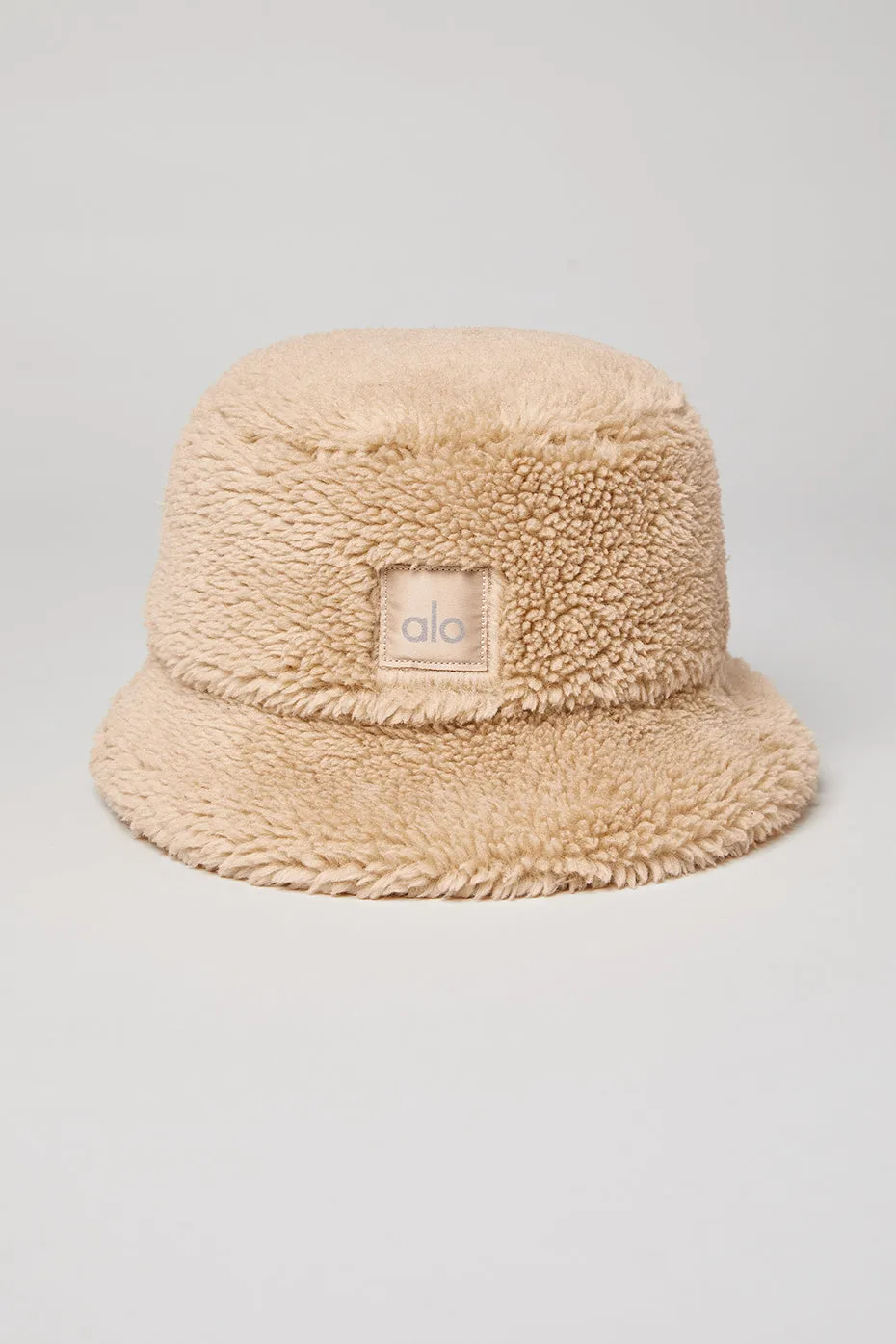 Foxy Sherpa Bucket Hat - Camel sold by Alo Yoga
