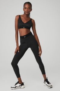 Airlift Line Up Bra & Airlift High-Waist 7/8 Line Up Legging