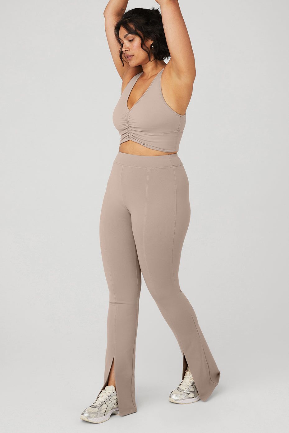Wild Thing Bra & Airbrush High-Waist 7/8 Flutter Legging Set - Taupe sold by Alo Yoga product image thumbnail 7