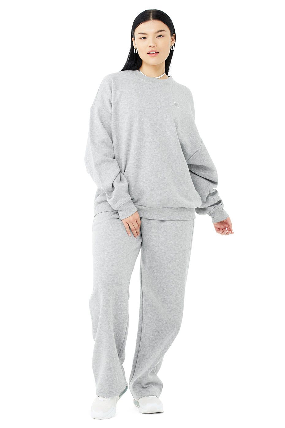 Accolade Crew Neck Pullover & Accolade Straight Leg Sweatpant Set sold by Alo Yoga product image thumbnail 13