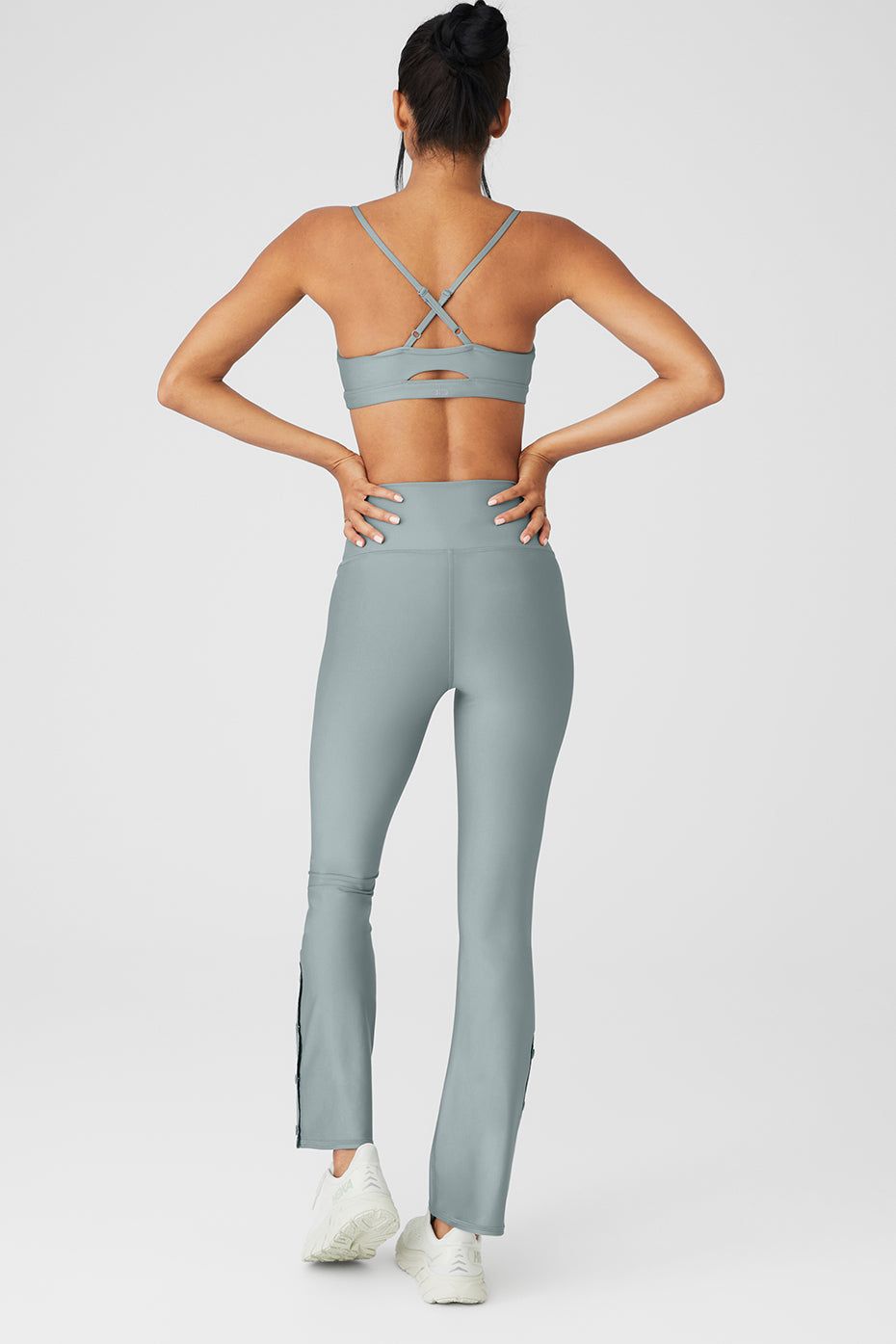 Airlift Intrigue Bra & Airlift High-Waist 7/8 Game Changer Legging Set - Cosmic Grey sold by Alo Yoga product image thumbnail 2