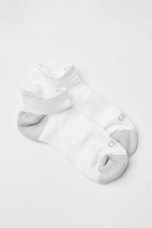 Women's Performance Tab Sock - White/Dove Grey sold by Alo Yoga