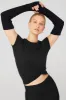Cable Knit Arm Warmers - Black sold by Alo Yoga