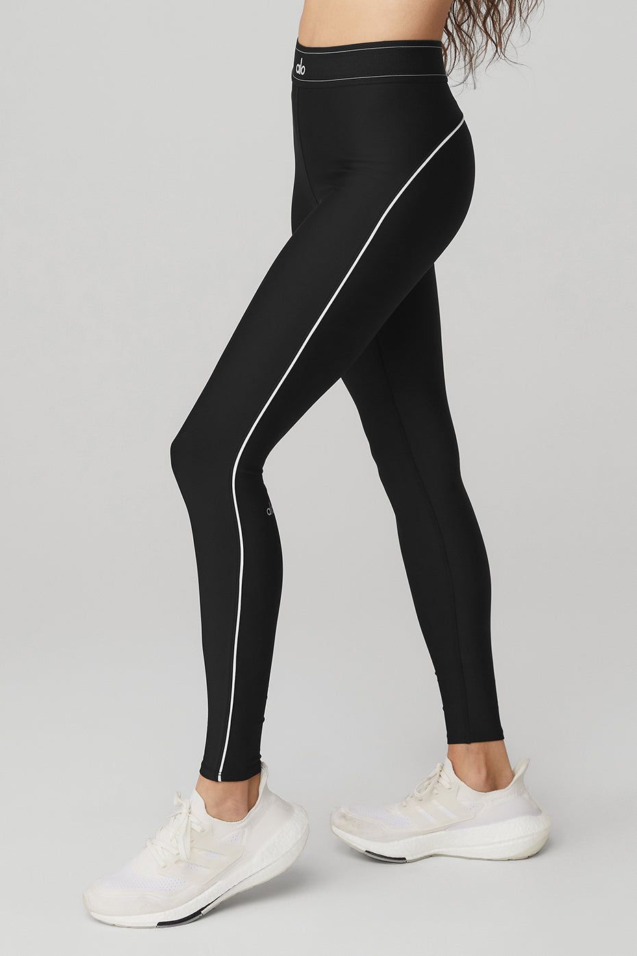 Airlift High-Waist Suit Up Legging - Black sold by Alo Yoga product image thumbnail 4