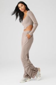 Soft Sculpt Long Sleeve & Ruched Soft Sculpt Pant Set - Taupe sold by Alo Yoga