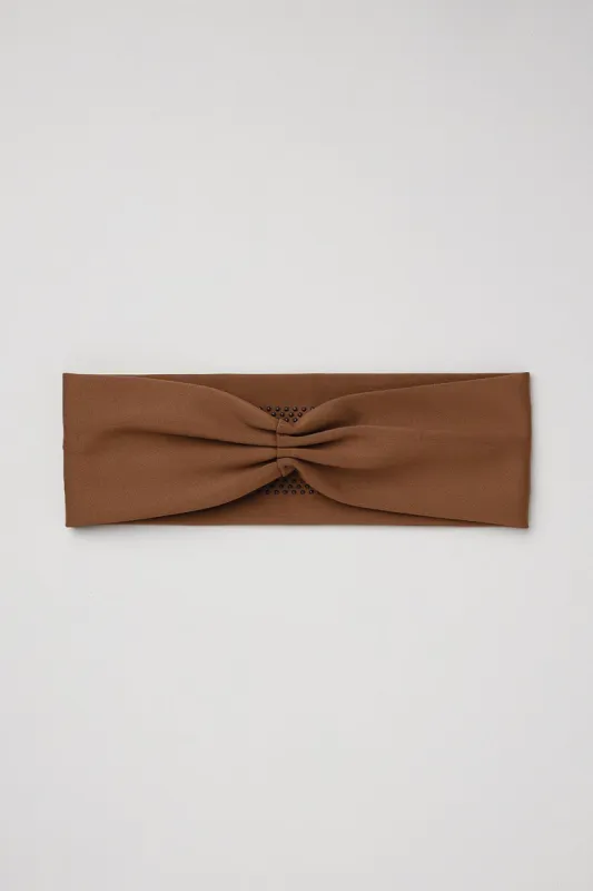 Airlift Headband - Cinnamon Brown sold by Alo Yoga