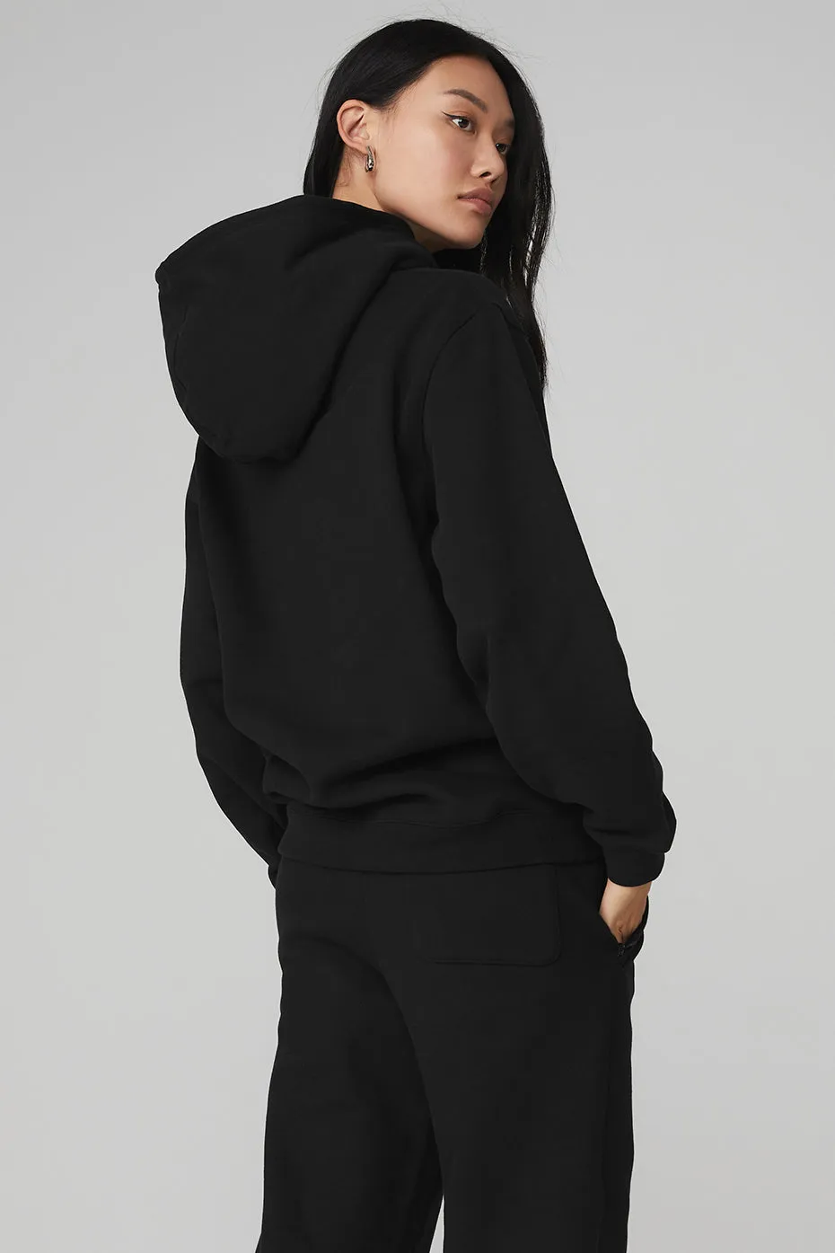 Renown Heavy Weight Hoodie - Black sold by Alo Yoga product image thumbnail 2