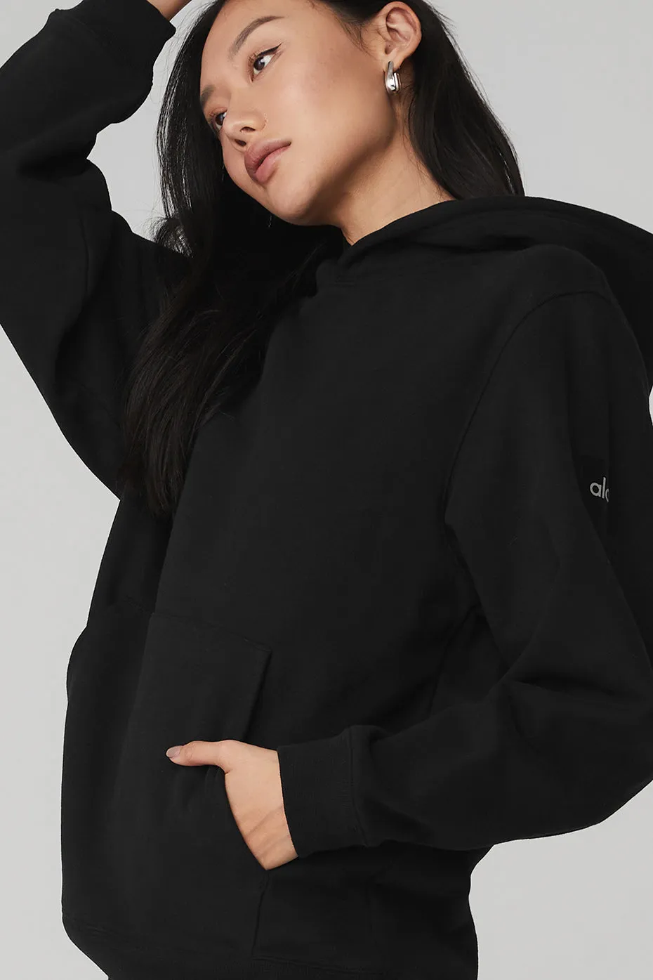 Renown Heavy Weight Hoodie - Black sold by Alo Yoga product image thumbnail 5