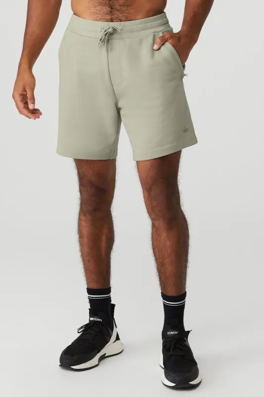 Chill Short - Limestone sold by Alo Yoga