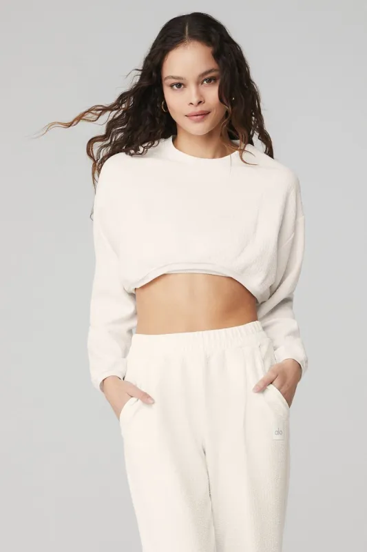 Cropped Tailored Crew Neck - Ivory sold by Alo Yoga