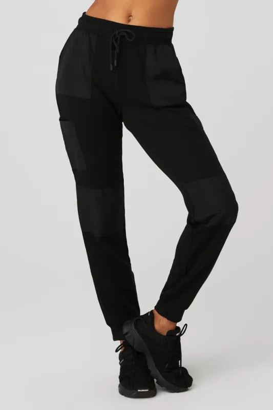 Cargo Jogger - Black sold by Alo Yoga