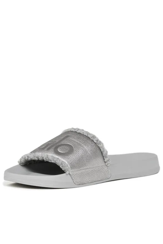 Women's It Slide - Silver/Graphite sold by Alo Yoga
