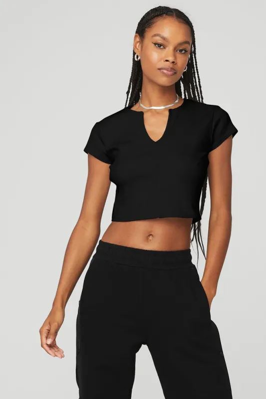 Ribbed Cropped Savvy Short Sleeve - Black sold by Alo Yoga