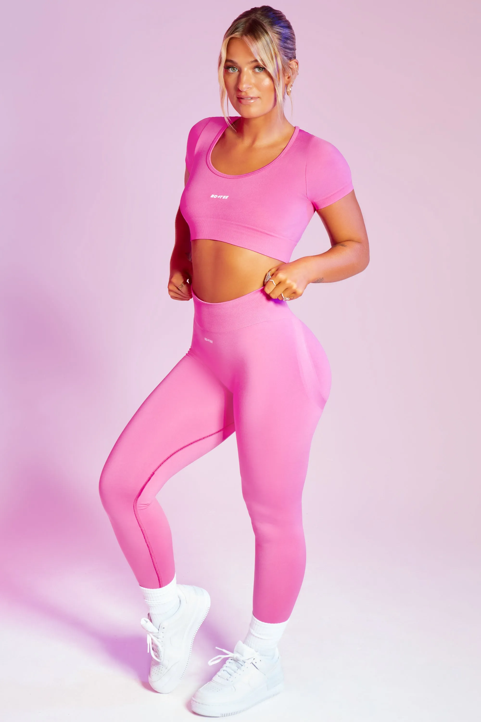 Superset - Curved Waist Seamless Petite Leggings in Pink sold by Bo + Tee product image thumbnail 5
