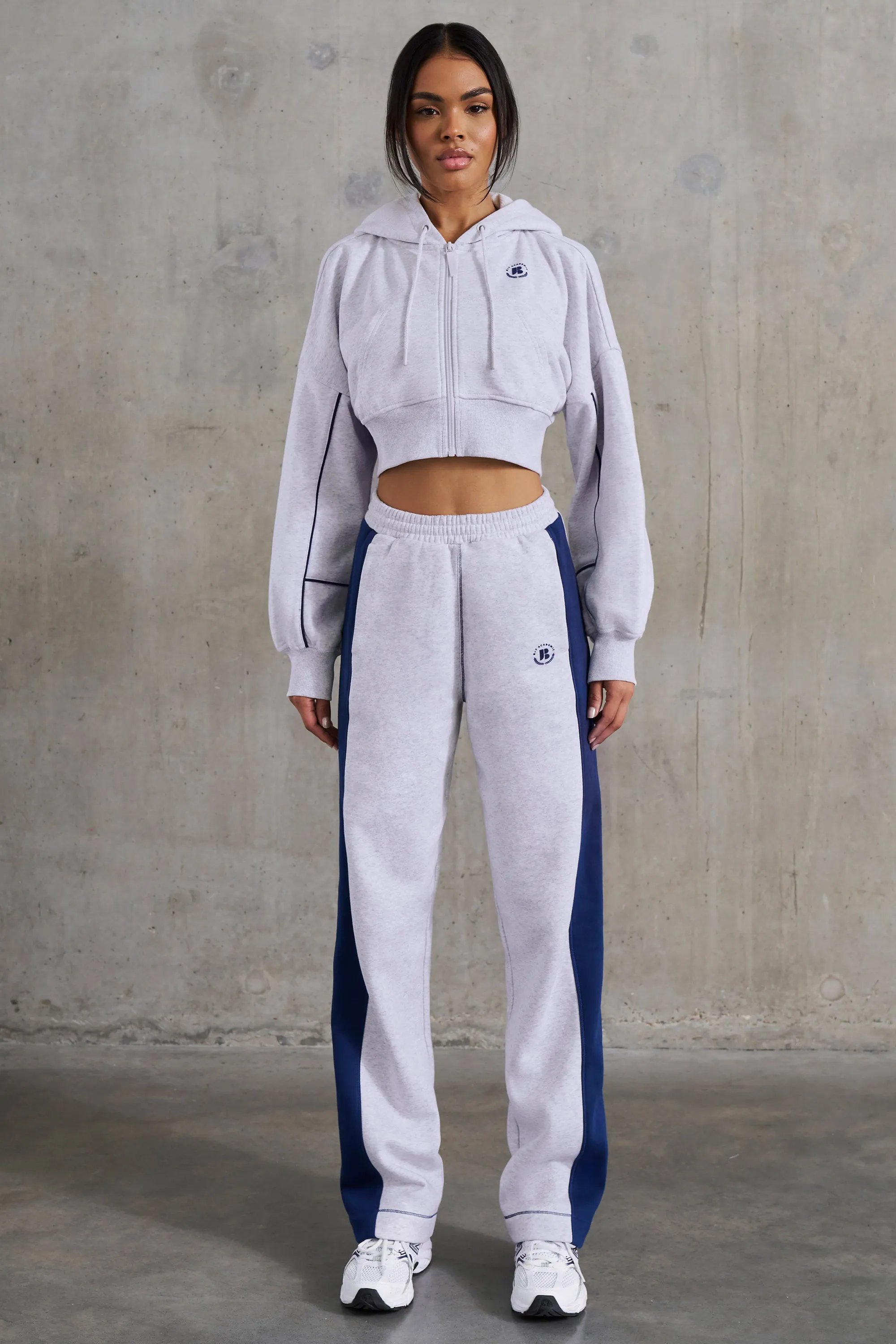Elite - Petite Wide Leg Sweatpants in Heather Grey sold by Bo + Tee product image thumbnail 5